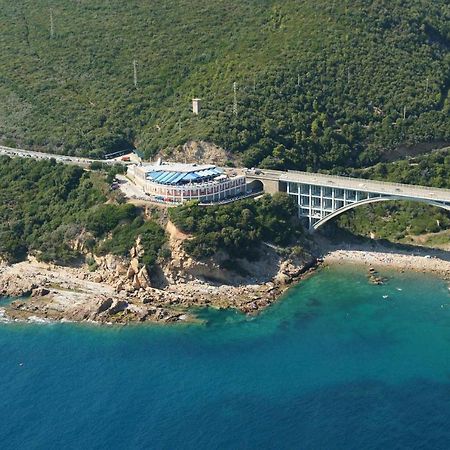 Hotel Il Romito Quercianella Esterno foto